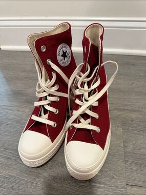 Converse High Top Sneakers in Deep Red and White never worn